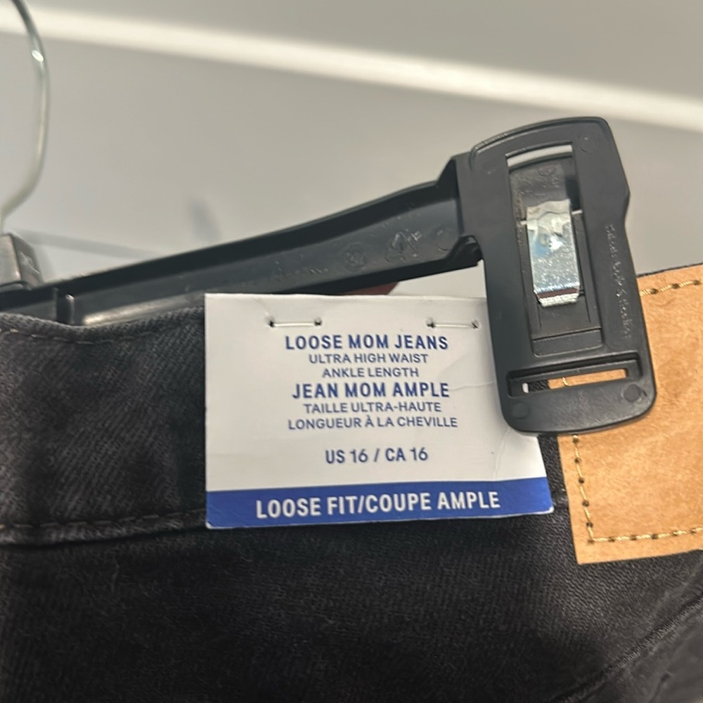 H&M - Loose Mom Jeans